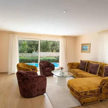 Villa Ema *