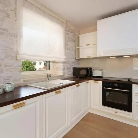 Ema Villa Tar-Vabriga